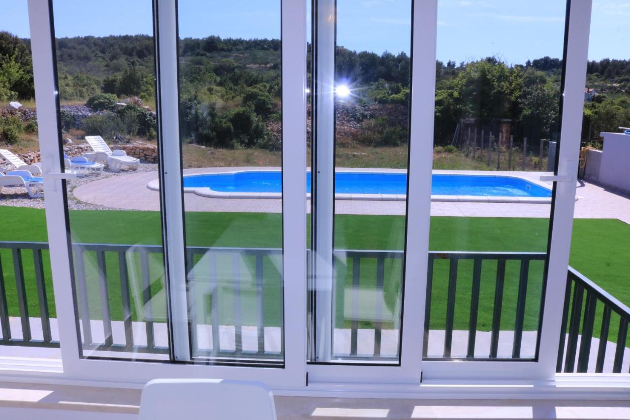 Nane Garden House With Heated Pool Mirce Exterior foto